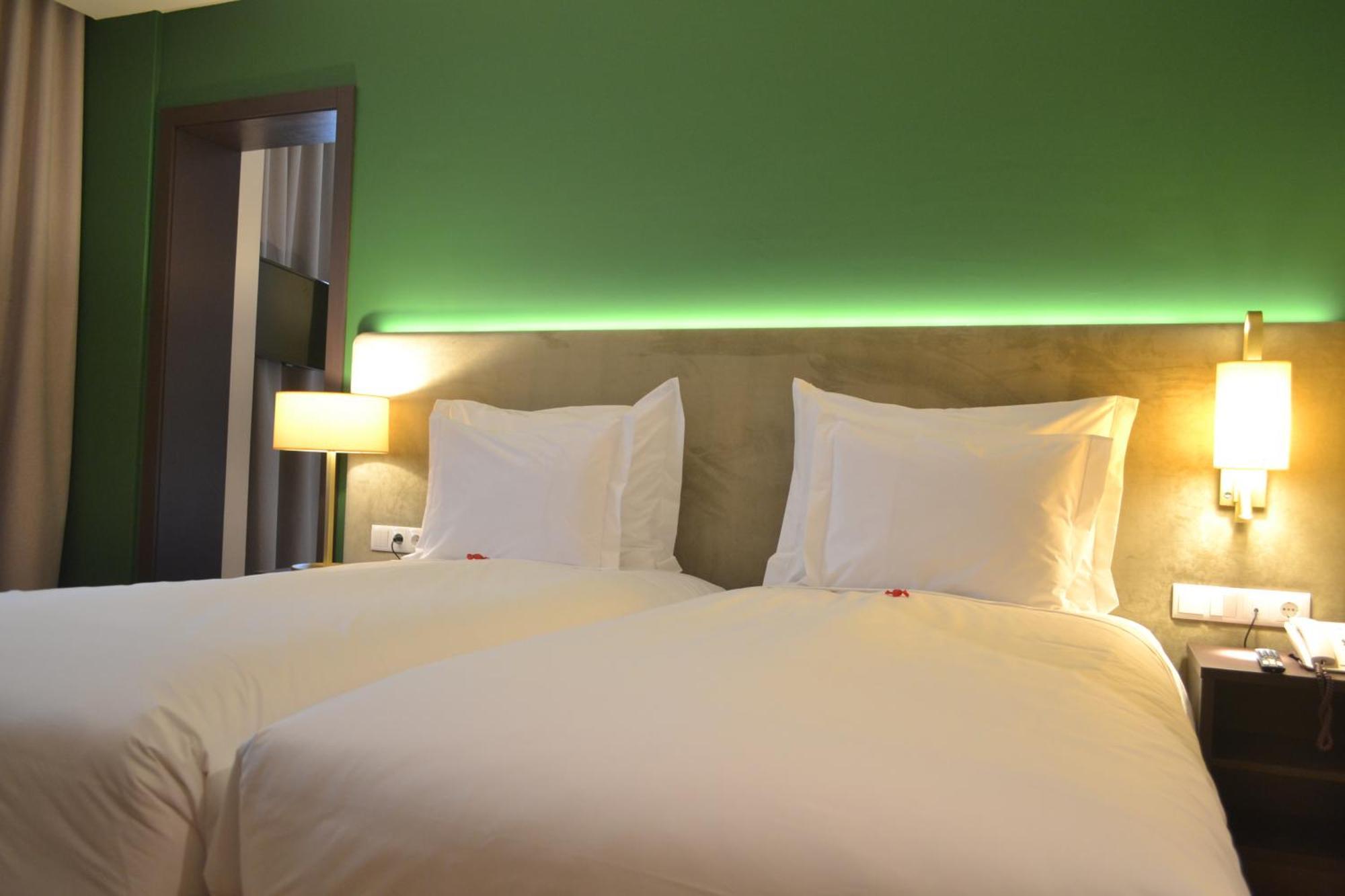 Hotel Premium Porto Maia Ngoại thất bức ảnh